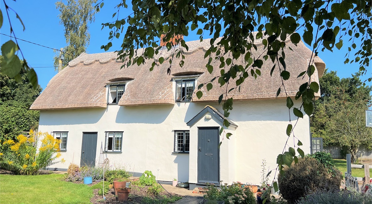 Bramble Cottage, 1 Mill End Cottages, Spains Hall Road, Finchingfield, CM7 4NH