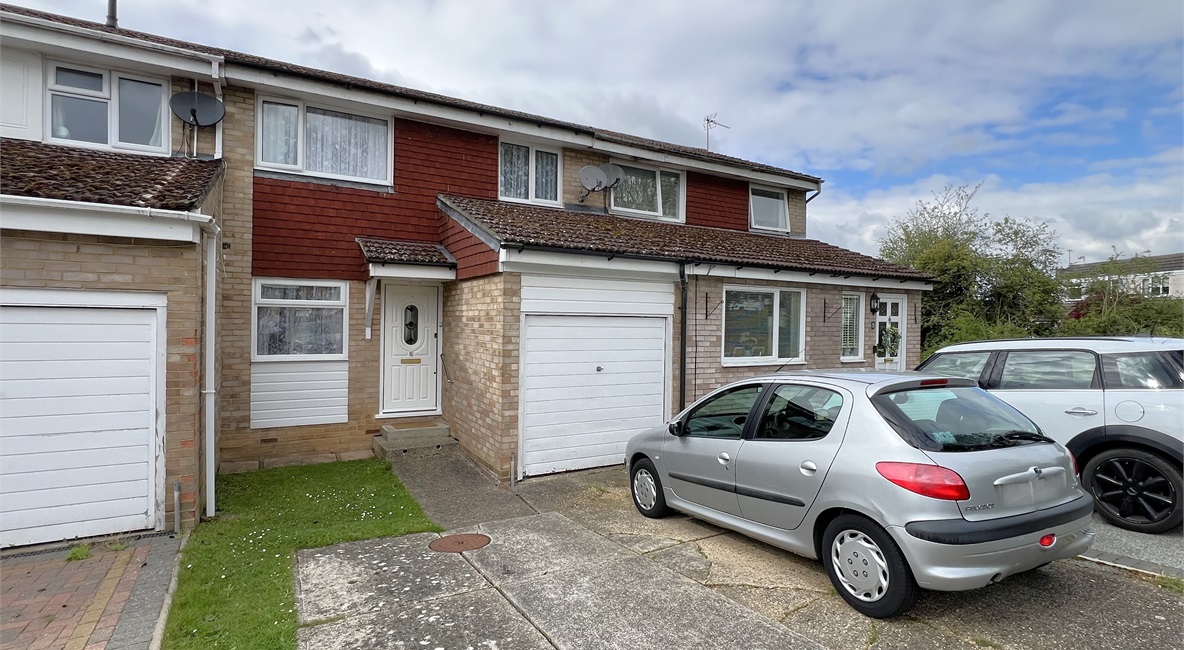 6 Exeter Close, Braintree, CM7 9UW  