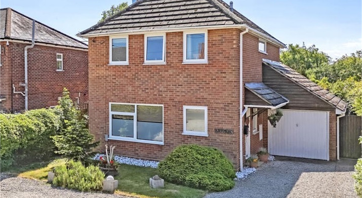 Kirkmead, New Green, Bardfield Saling, CM7 5EG