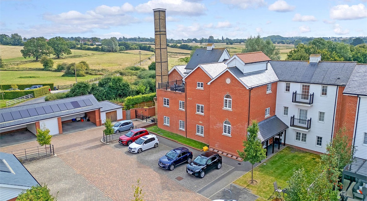 9 Ridley Green, Hartford End, Chelmsford, CM3 1FH