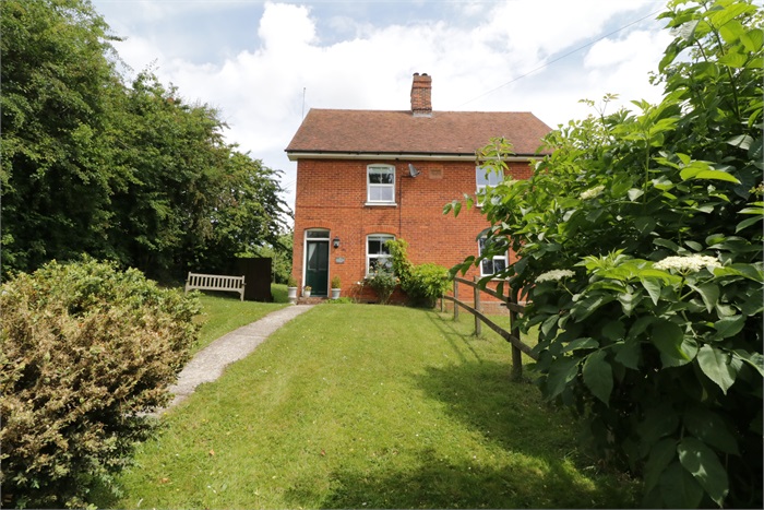 2 Codham Park Gate Cottages, Beazley End, Braintree