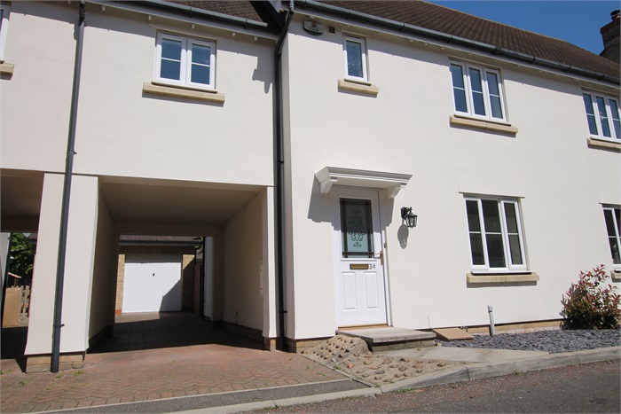 34  Fitzwalter Road, Flitch Green, CM6 3FH