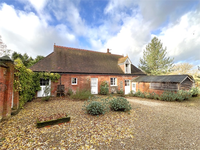 Rookwoods Garden Cottage, Yeldham Road, Sible Hedingham, CO9 3QG 
