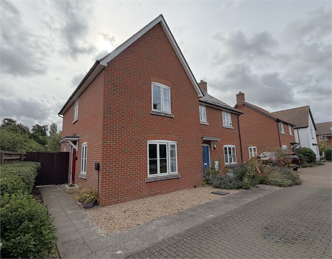 1 Castle Shot, Great Bardfield, Braintree, CM7 4BJ
